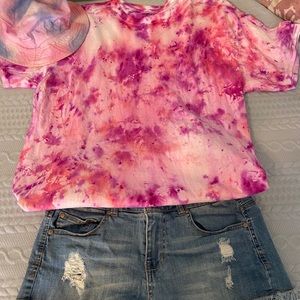 Crumple tie dye shirt! This is a brand new product